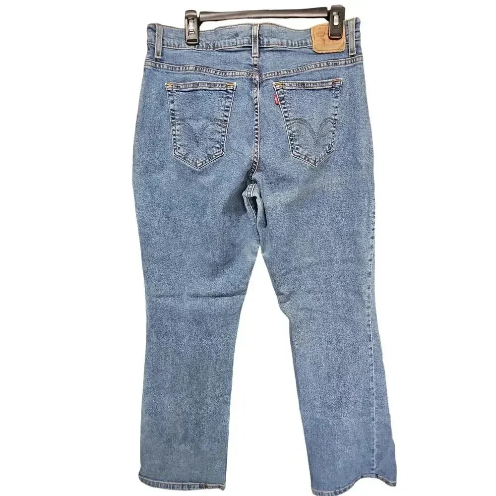 Levi's 550 Classic Relaxed Bootcut Jeans Medium Wash Size 16M